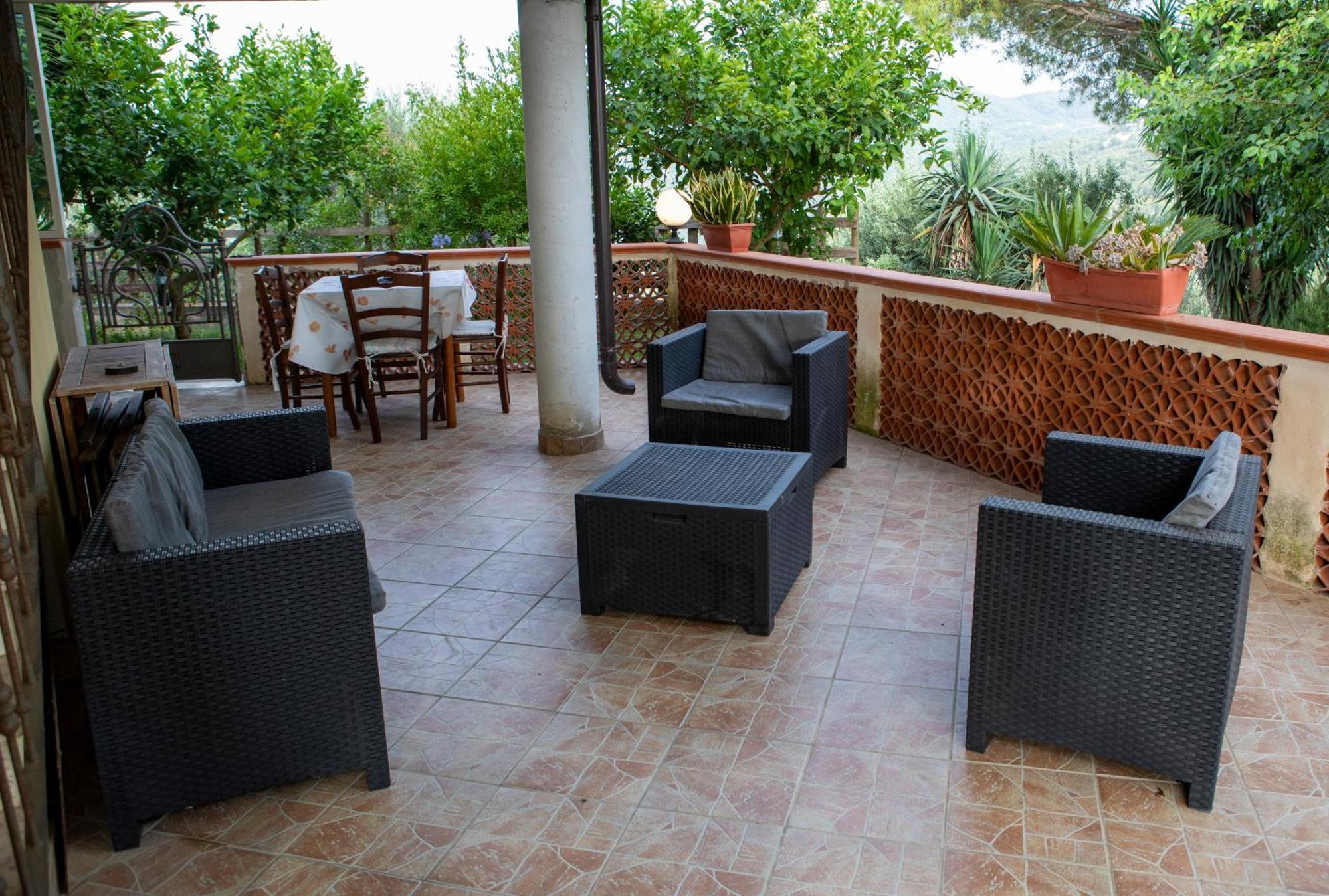 Casa Vacanze Diamante Ogliastro Cilento Exteriör bild